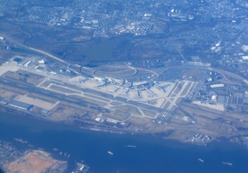 Can uber pick up at san diego airport?