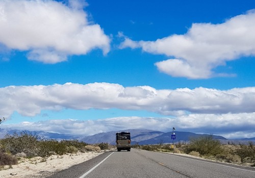 How do i get from palm springs to san diego without a car?